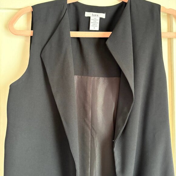Bar III Black Sleeveless Longline Vest Women’s Small Open Front Duster Layering - Picture 3 of 4